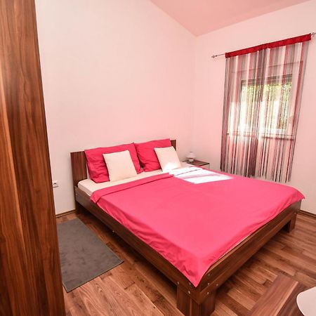 Apartmani Lukic Vir Exterior foto