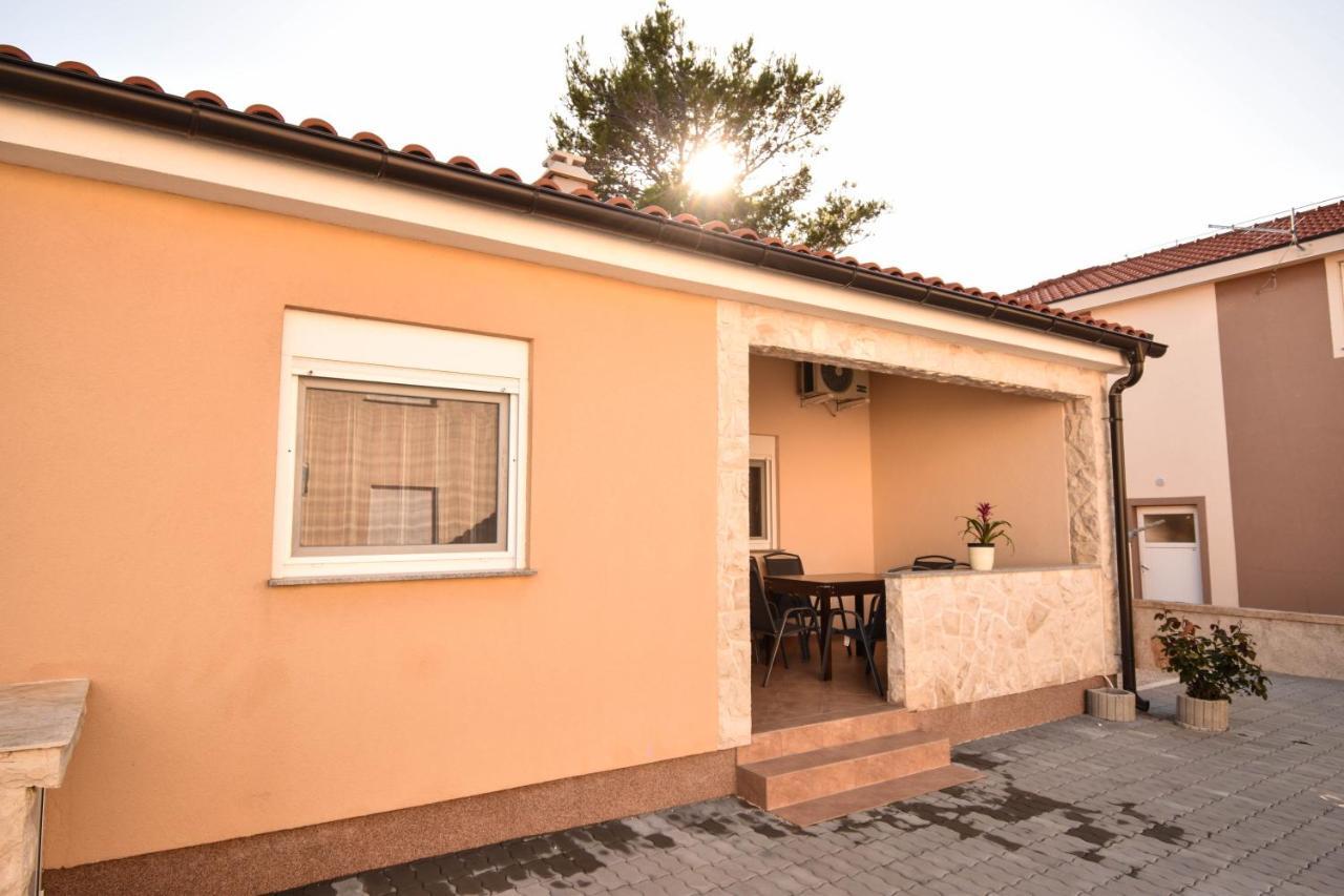 Apartmani Lukic Vir Exterior foto