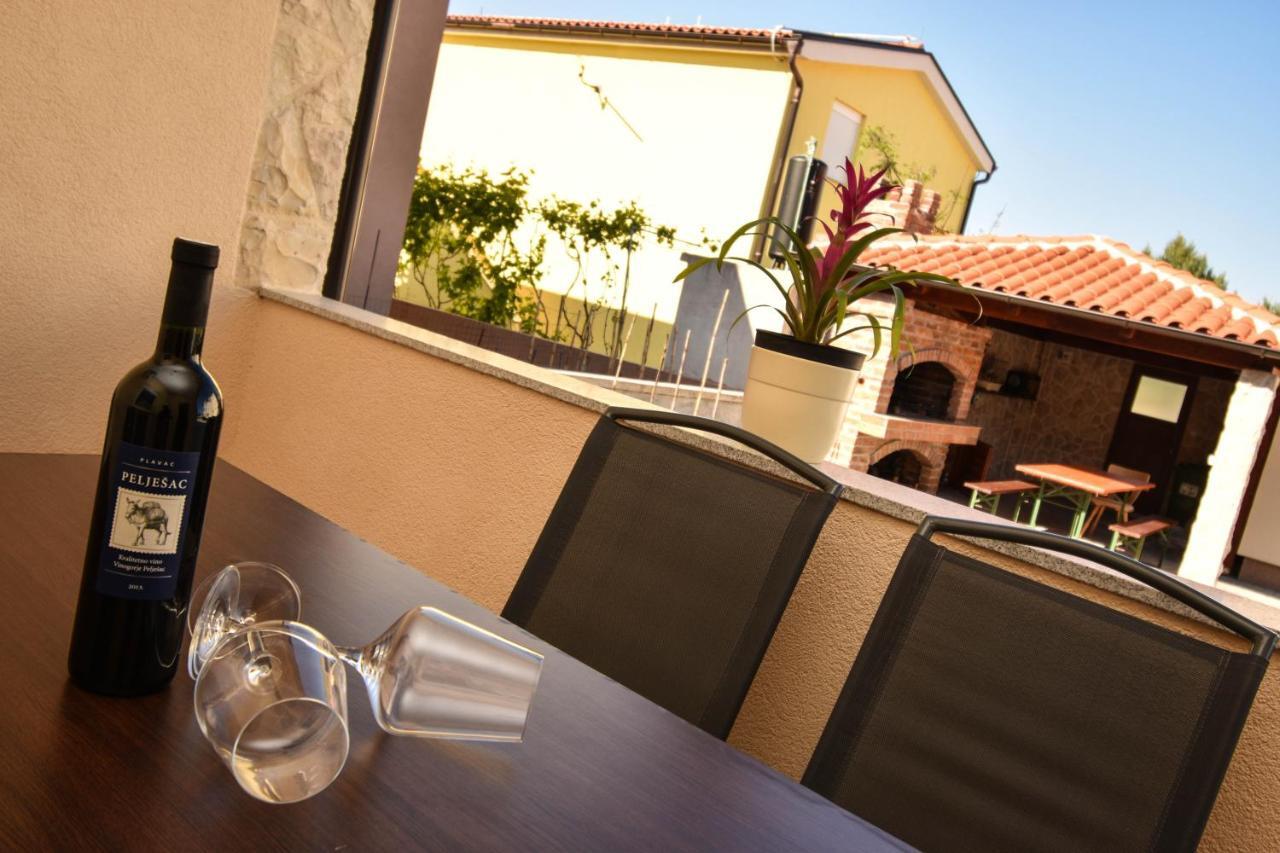 Apartmani Lukic Vir Exterior foto