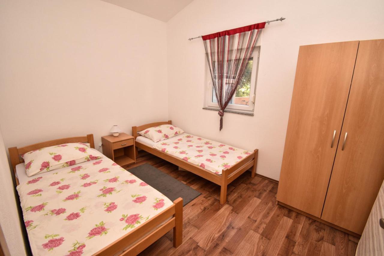 Apartmani Lukic Vir Exterior foto